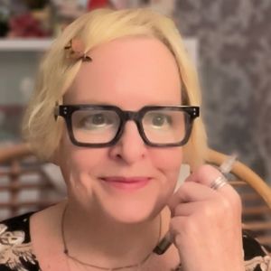 Meet your Posher, Dianne